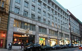 Motel One Prague-Florentinum